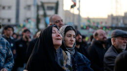 德黑兰民众悼念哈梅内伊