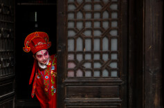 湖南元宵图鉴 | 在长乐故事、钢火烧龙与万家灯火中，共此团圆