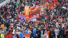 够“土”够“潮”，电力护航张家界元宵灯会