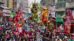 长乐抬阁故事会热闹上演