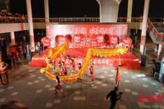 灯火映湖光，喜乐共团圆，大泽湖元宵夜游盛宴启幕