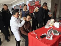 石门县：爱耳护听暖人心 元宵传情送关爱