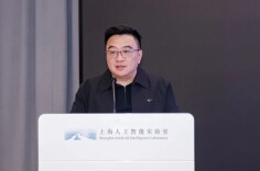 AI竞争正酣，靠什么取胜？8个要点，一篇讲清楚