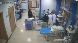 男生狂玩36小时手机突然晕倒，抢救30天后仍不能说话、不能自主进食