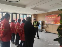 守护新业态出行路 高云社区为快递小哥派送“安全快递”