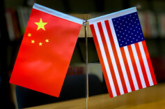 大会发言人回应中美关系发展趋势：中美应相互尊重和平共处合作共赢