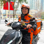 对话当事人丨女骑手刘新云：心声被听见，是个很好的开始