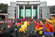 资兴市2026年“迎春风 贺新年 助旅发”系列闹元宵活动火热举行