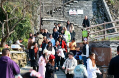 十八洞村旅游火热“开年”