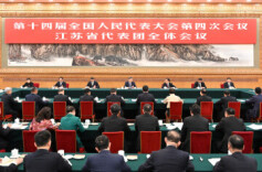 习近平在参加江苏代表团审议时强调 经济大省要在研究新情况解决新问题上下功夫出经验