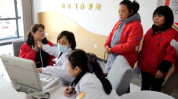 学雷锋传温暖！石门把健康服务送到企业