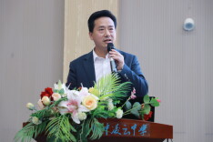 开学第一课丨湖南师大附中凌云中学陈光辉：以梦为马，逐光而行
