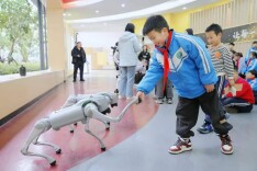 长沙岳麓一小枫林学校：枫林少年与AI共赴未来之约