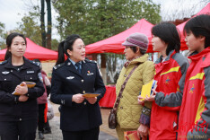 反邪护家，邻里同心     —— 隆回县公安局积极开展春节反邪教邻里文化节活动