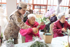 衡阳第一干休所欢度“三八”国际妇女节
