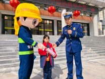 消防直播课走进湘佳永兴学校 护航6000余名师生平安开学