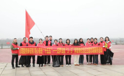 以实际行动守护母亲河，汨罗法院开展学雷锋主题志愿服务活动