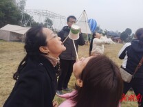 云山溪谷春风暖 法治铁军踏歌行——武冈市司法局开展“法治春风暖，工会踏青行”春游活动