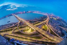 首场部长通道 纵论发展向新向优