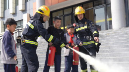 石门：开展消防“开学第一课”，筑牢校园安全防线