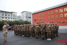 扣好军旅生涯“第一粒扣子” 衡南预定新兵用笔尖对话雷锋