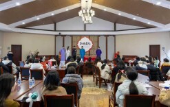 针尖妙语共翩跹——湖南首家“绣里听声”湘绣剧场开演了