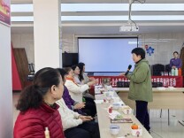 一力社区：“唇”情绽芳华 桑榆暖人心