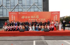 湘江畔这场视听盛宴，主角是一群大学生