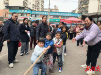 巾帼聚力展风采 禁毒护航护成长