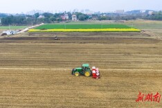 人勤春早 春耕春播忙