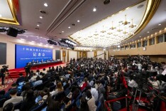 两会经济热点快评｜采访经济主题记者会，四点感受很真切