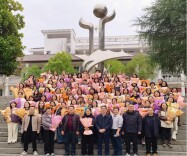 张家界天门初级中学举行庆祝“三八”国际妇女节活动