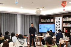 湘中幼专校领导深入课堂与师生共听“开学第一课”