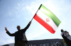 哈梅内伊之子继任最高领袖 伊朗何去何从