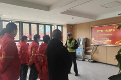 守护新业态出行路 高云社区为快递小哥派送“安全快递”