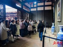 隆回县骅星学校：以红色研学赋能师德师风建设