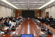 周健到新区商务和市场监管局调研