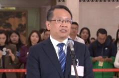 委员通道丨徐坤：AI重塑教师角色 应引导学生合理有度使用