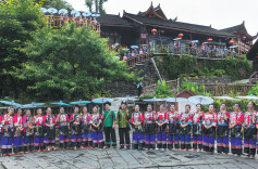 Xiangxi marches ahead on road to prosperity