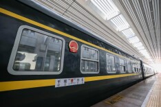 中国至朝鲜国际旅客列车抵达平壤