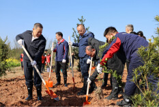 中国石化湖南石油分公司：石化担当向绿行