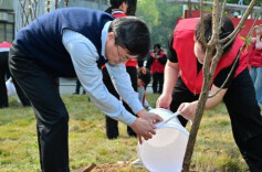 National Tree Planting Day Marked at Changsha Social Work College