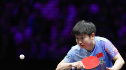 WTT重庆冠军赛：孙颖莎胜迪亚兹晋级女单八强