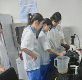 芙蓉国评论 | 硕士酿酒工是学历“贬值”，还是就业“归真”？