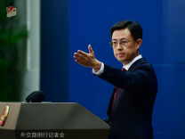 中美新一轮经贸磋商将在巴黎举行，外交部回应