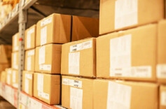 法治日报聚焦“七日无理由退货”，专家建议可扩展到现场购物