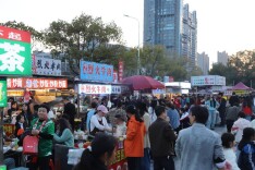 “娄超”归来 娄底人的快乐与消费也来了   