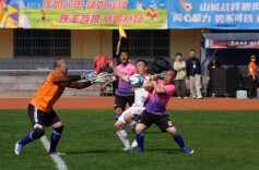 送得快，踢得更帅！400多名顺丰小哥齐聚长沙，这场足球赛燃爆了