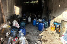 长沙捣毁一“潲水油”黑窝点