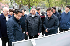 毛万春在长沙调研“馆园融合”工作